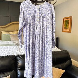 Aria Collection Women’s 2X Nightgown Long Sleeve Blue Floral Button Front 2X